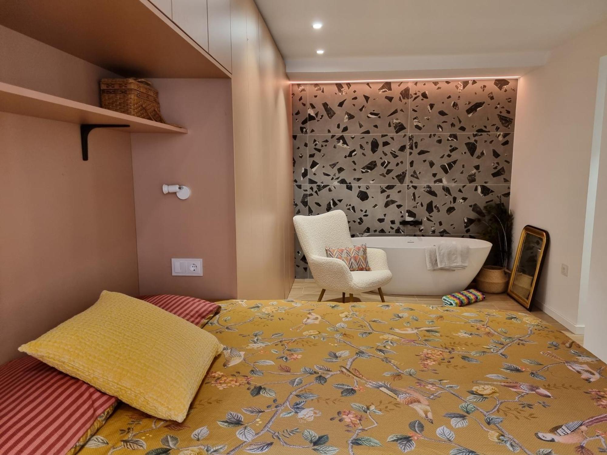 Romea Apartment *